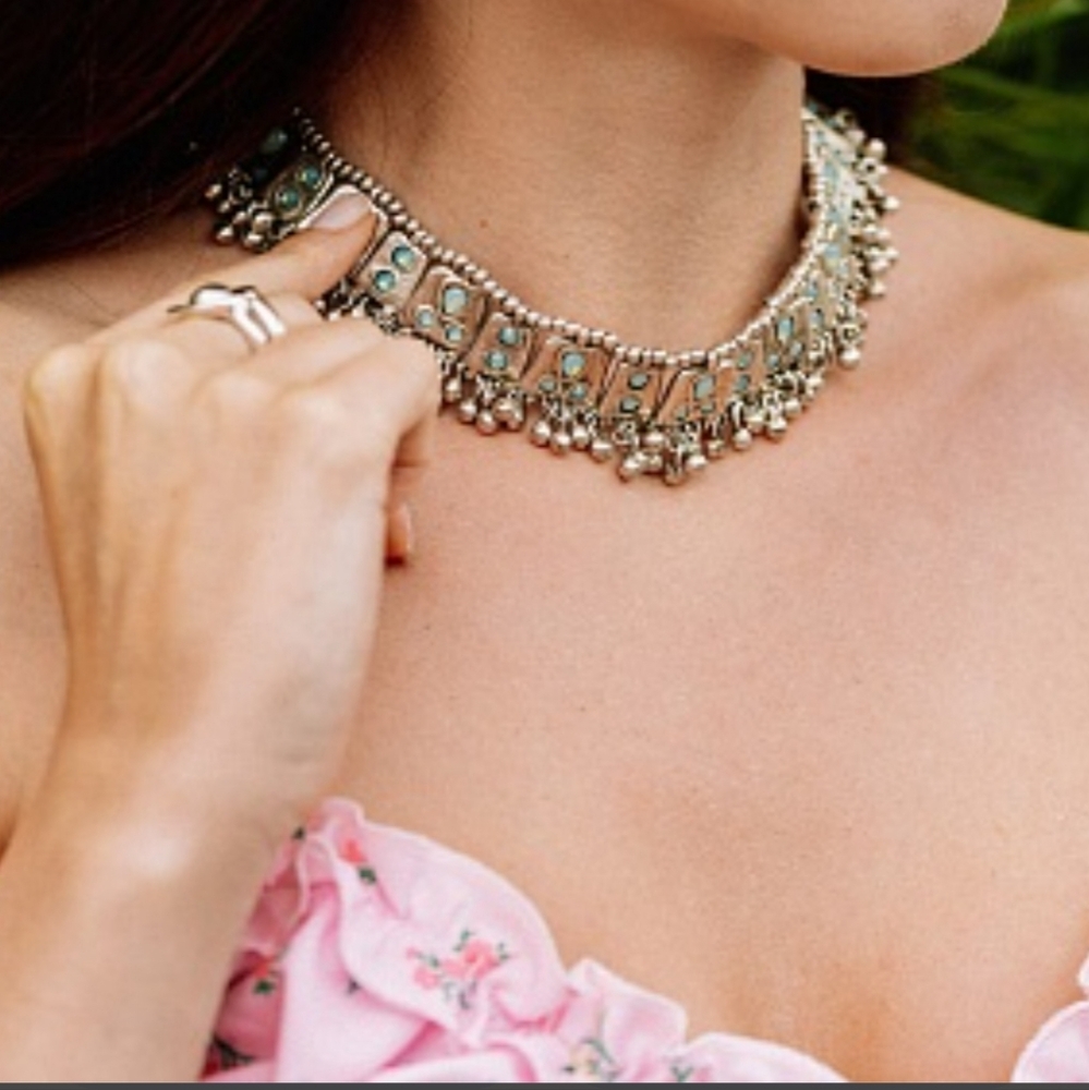 Uno De 50 MRS RANI NECKLACE - Picture 8 of 11